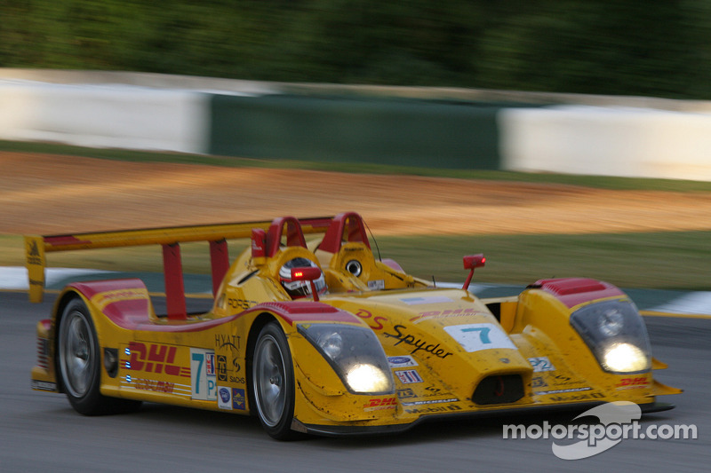 7 Penske Motorsports Porsche RS Spyder Lucas Luhr, Romain Dumas, Mike