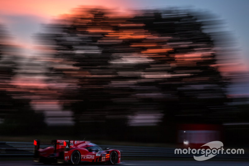 #17 Porsche Team Porsche 919 Hybrid: Timo Bernhard, Mark Webber, Brendon Hartley