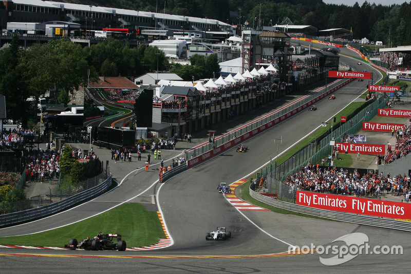 Spa: Eau Rouge / Raidillon