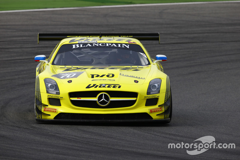 #70 GT Russian Team Mercedes SLS AMG GT3 : Alexei Karachev, Christophe Bouchut