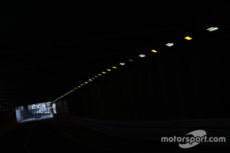 Monte Carlo: Tunnel unter dem Grand Hotel