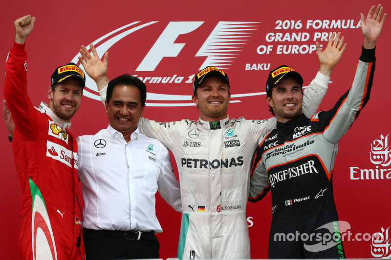 Podio: primer lugar Nico Rosberg, Mercedes AMG Petronas F1 W07,segundo lugar Sebastian Vettel, Scuderia Ferrari SF16-H y tercer lugar Sergio Pérez, Force India F1 VJM09